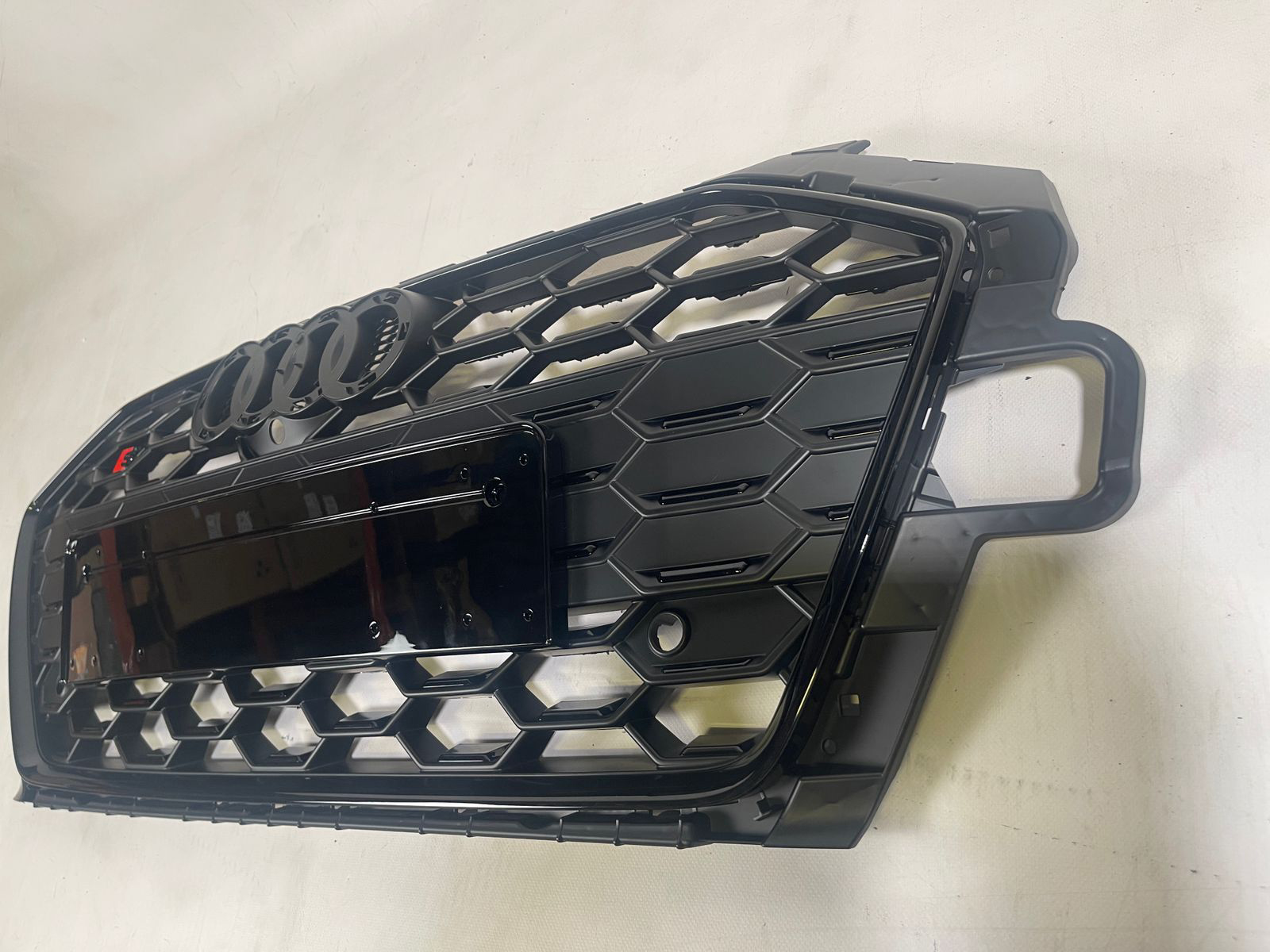 Audi A4 B9 2020+ Front Honeycomb Grille in S4 Black Style